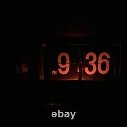 Vintage GE General Electric 7-4300E Flip Clock AM FM Radio Refurbished