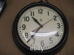 Vintage GE General Electric Bakelite Telechron Wall Clock 1HA1808 11 Dia