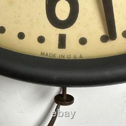 Vintage GE General Electric Industrial Wall Clock Bakelite Glass 1HA1612 Works