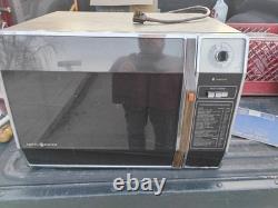 Vintage GE General Electric Microwave Oven Model Jet 87