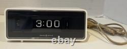 Vintage GE General Electric Model 8125A White Rolling Flip Alarm Clock Working