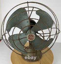 Vintage GE General Electric Oscillating 3 Speed Fan FM12V43 USA NO. 04 Working