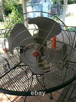 Vintage GE General Electric Vortalex 3 Speed F11V163 Oscillating Cage Fan