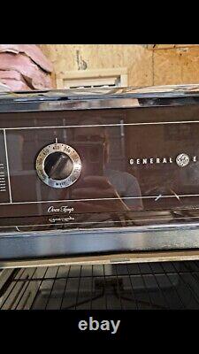 Vintage GE General Electric Wall Oven Black D12X1BR