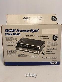 Vintage GE Model 7-4616 AM/FM Digital Clock/Radio New Very RARE