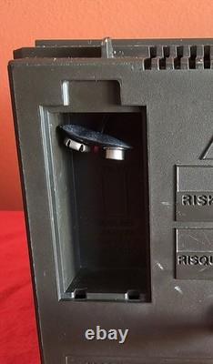 Vintage GE Portable 5 Black & White TV AM/FM Radio Clock Model 7-7150A Works Vintage GE Portable 5 Black & White TV AM/FM Radio Clock Model 7-7150A Works