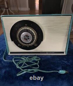 Vintage GE Radio.'Atomic Dial'.'Leave It To Beaver' Radio. Turquoise