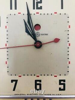 Vintage Ge General Electric Kitchen Wall Clock Model 2H10