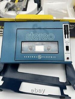 Vintage General Electric 3-5270A Stereo Escape Portable Stereo Cassette Player