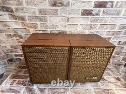 Vintage General Electric AM/FM folding speaker static radio. Model T1025A Works