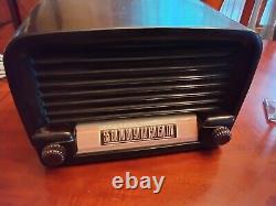 Vintage General Electric Bakelite Tube Radio Model 102 Year 1948 Restored