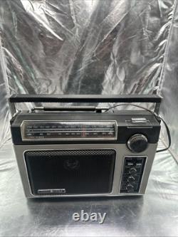 Vintage General Electric Boom Box Long Range Am/fm Radio Model #7-2880b