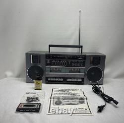 Vintage General Electric Boom Box Radio Cassette 3-5682A Blasters Stereo Retro