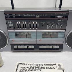 Vintage General Electric Boom Box Radio Cassette 3-5682A Blasters Stereo Retro