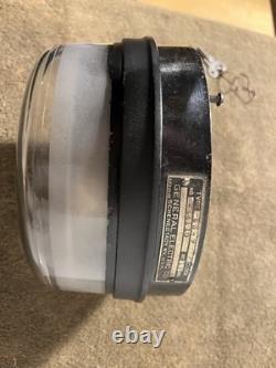 Vintage General Electric CS-9 Ship's Clock. Working & In Great Condition