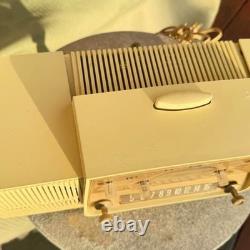 Vintage General Electric Clock Radio