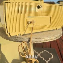Vintage General Electric Clock Radio
