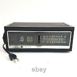 Vintage General Electric Flip Clock Alarm Clock Radio 7-4300C GE Flip Works Wood