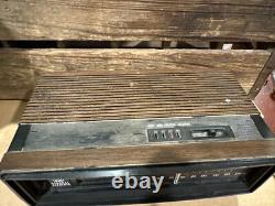 Vintage General Electric Flip Clock Radio / Alarm Clock
