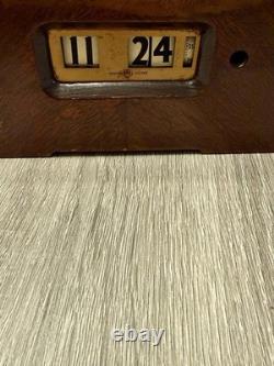 Vintage General Electric Flip Clock Wood Case Art Deco Electric Clock Working