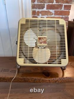 Vintage General Electric Frigid 14 Inch Box Fan Metal Blade Withbox PC-14-3G Mint