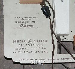 Vintage General Electric GE 17T026 Portable Television Collectors MUST L@@K