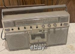 Vintage General Electric GE 3-5254A Boombox AM FM Cassette