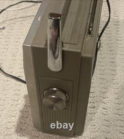 Vintage General Electric GE 3-5254A Boombox AM FM Cassette
