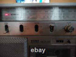 Vintage General Electric GE 3-5254A Boombox AM FM Cassette