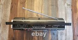 Vintage General Electric GE 3-5455a Boombox Radio Stereo Cassette Player WORKS