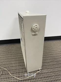 Vintage General Electric GE 3-Speed Electrically Reversible Box Fan