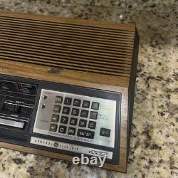 Vintage General Electric GE 4885 Alarm Clock Radio Am Fm 7-4885A (Tested Read)