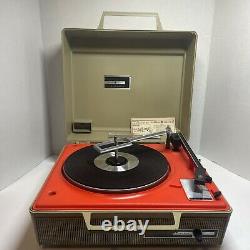 Vintage General Electric GE Automatic Portable Record Player V638H Tested Works