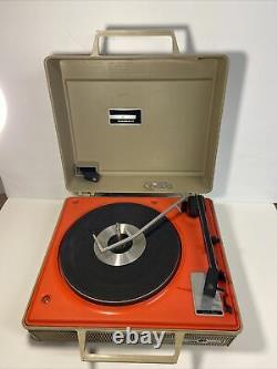 Vintage General Electric GE Automatic Portable Record Player V638H Tested Works