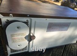 Vintage General Electric (GE) JEM20H 001 Microwave Oven TESTED WORKS