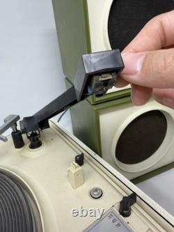 Vintage General Electric (GE) P350j Stereophonic Portable Record Player With Speak