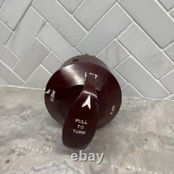 Vintage General Electric GE Switch 30A 250V 50A 125VAC Knob 2231598 Heating