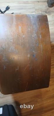 Vintage General Electric GE Tombstone Tube Radio Art Deco Untested Work