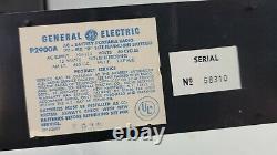 Vintage General Electric GE World Monitor Radio P2900A FM AM Shortwave Exc Cond