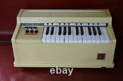 Vintage General Electric GE Youth Electronics Toy Chord Organ Piano N3805 TESTED