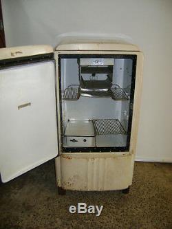 Vintage General Electric Ge Refrigerator