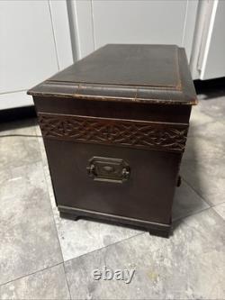 Vintage General Electric J62 (1941)(wood tube table radio) Read