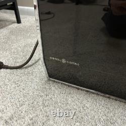 Vintage General Electric Microwave Woodgrain J ET106 0A2 1980s Tested Working