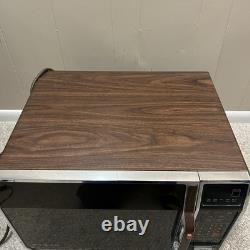 Vintage General Electric Microwave Woodgrain J ET106 0A2 1980s Tested Working