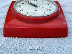 Vintage General Electric Mid Century Modern Red Kitchen Wall Clock 2H20 Works