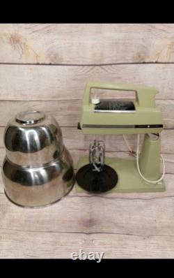 Vintage General Electric Mixer 12 speed avocado green