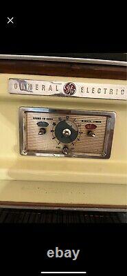 Vintage General Electric Oven