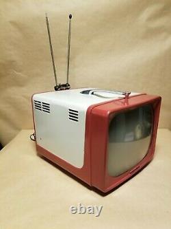 Vintage General Electric Portable Television Model 14T009