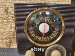 Vintage General Electric Radio From 1948 Model 210-212. Tested Works Look At Pic