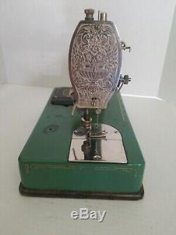 Vintage General Electric Sewhandy Sewing Machine Green Enamel Runs And Sews